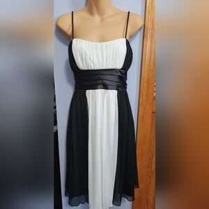 Women's mini dress size M